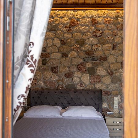 Liontos Rooms Pramanta Exterior foto