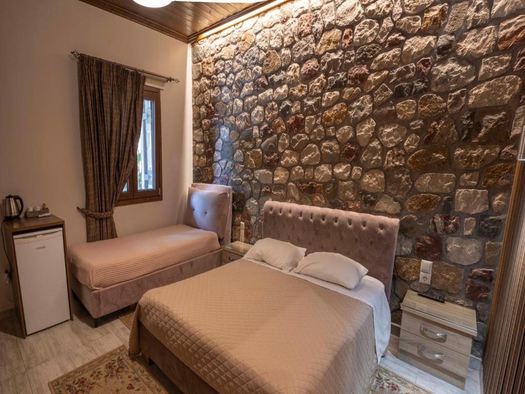 Liontos Rooms Pramanta Exterior foto