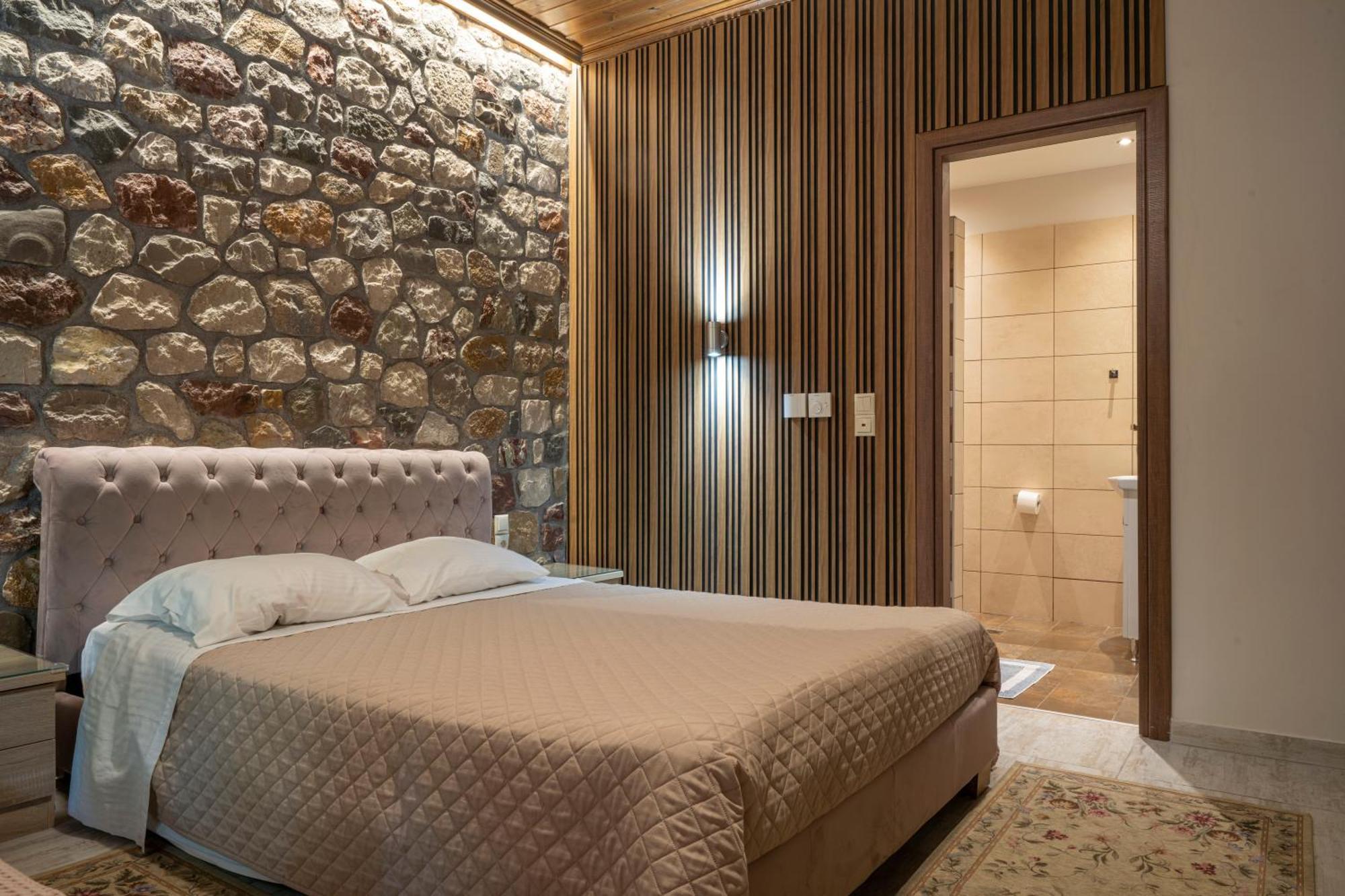 Liontos Rooms Pramanta Exterior foto
