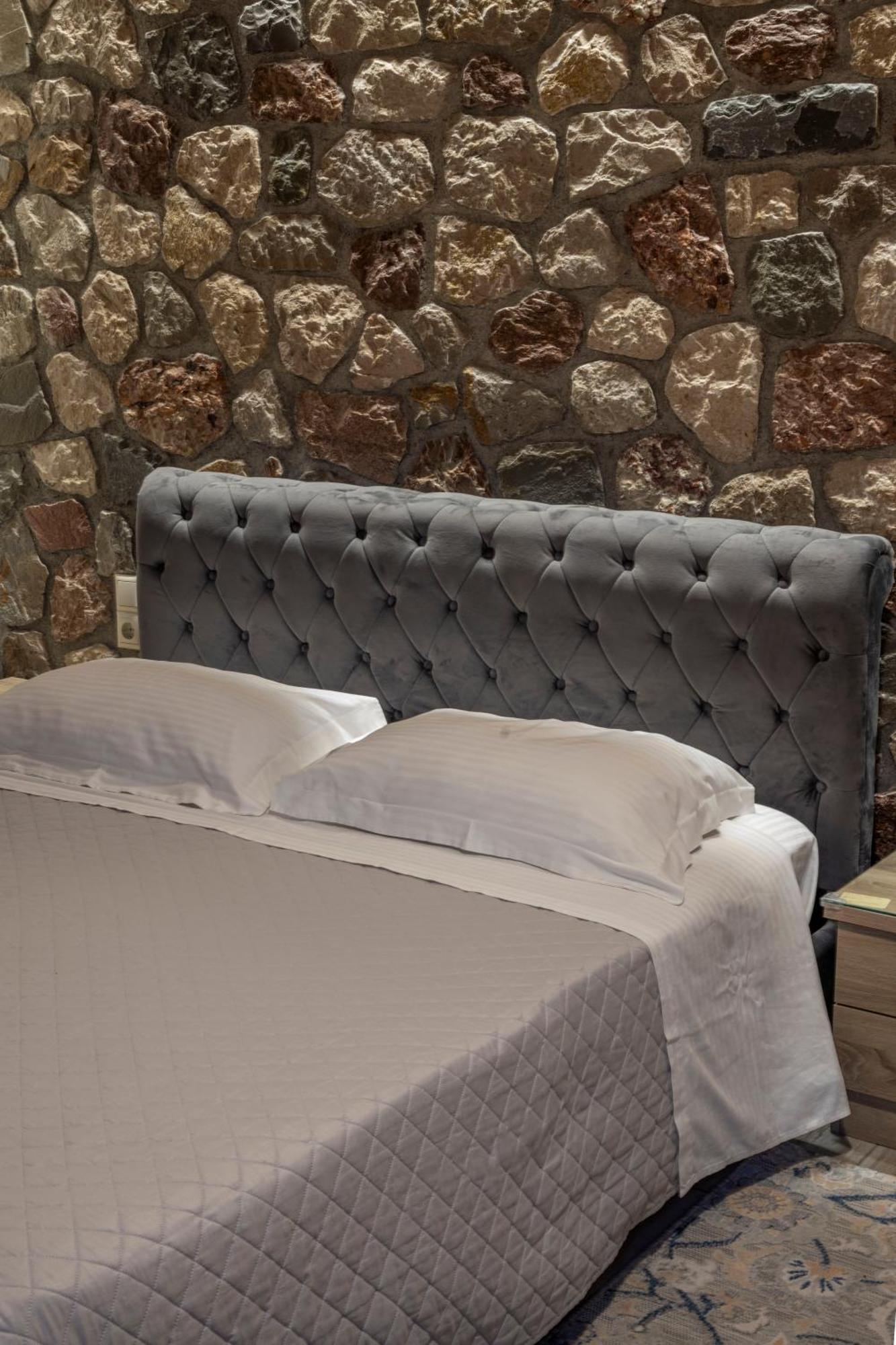 Liontos Rooms Pramanta Exterior foto